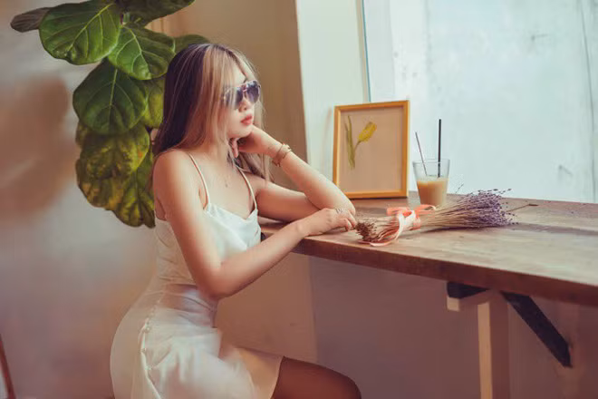 Co gai lot xac nong bong khien tinh cu xin yeu lai tu dau-Hinh-6