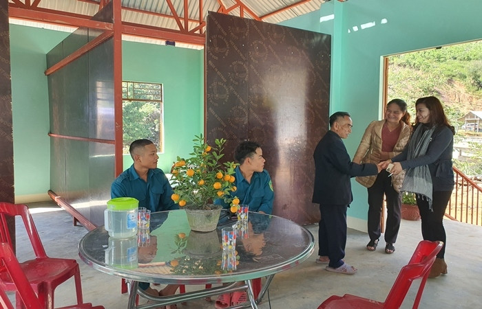 Cuộc sống mới ở Trà Leng