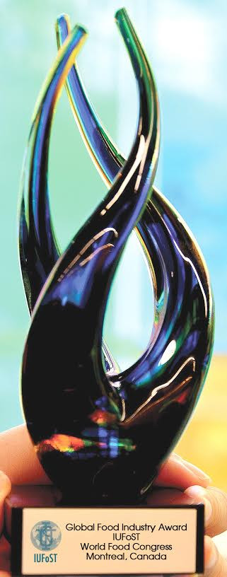 Với giải thưởng lần này, sản phẩm sữa nước của Vinamilk đã vượt qua hơn 100 sản phẩm được đề cử đến từ 70 quốc gia để lọt vào vòng chung kết và đoạt giải thưởng Công Nghiệp Thực phẩm Toàn Cầu 2014.