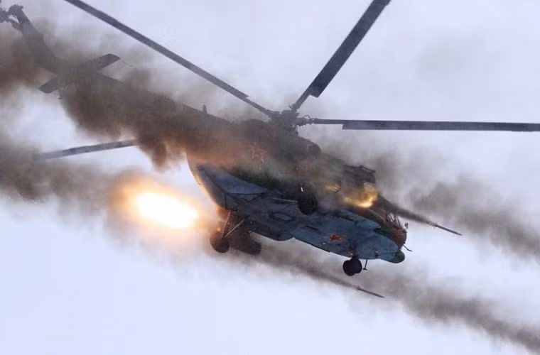 Trực thăng Mi-17 (Nga) phóng rocket trong cuộc diễn tập ngoài thao trường khu tổ chức triển lãm an ninh quốc tế Interpolitex 2014.