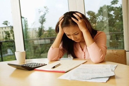 Rối loạn hệ thống miễn dịch: Các hệ thống miễn dịch của người có hội chứng mệt mỏi mãn tính bị suy giảm sau khi bị nhiễm trùng, sau khi rối loạn về tâm lý, rối loạn dinh dưỡng,...