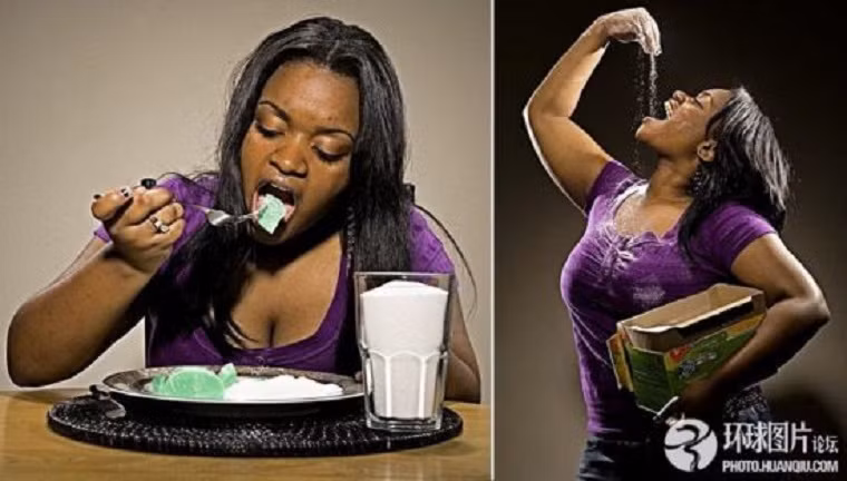 Xà phòng bánh và bột giặt là món ăn khóai khẩu của thiếu nữ này