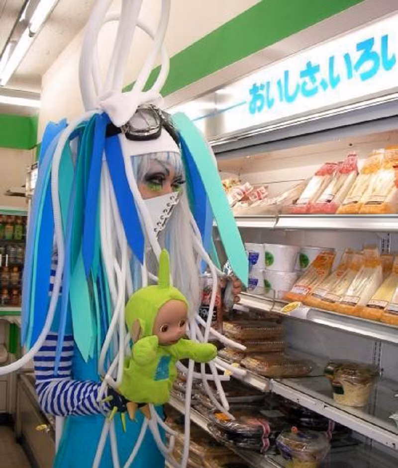 Thời trang đi siêu thị cực độc