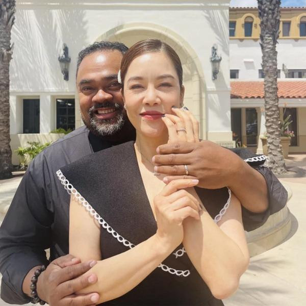 Nu ca si Viet da qua mot 