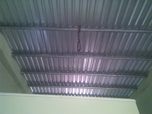 Chiếc dây thòng lọng được người nhà phát hiện trên trần nhà do Hào Anh tự treo lên.