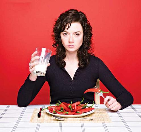 Giảm cân. Qua nghiên cứu, các nhà khoa học đã chứng minh, thành phần chất cay của ớt (chất capsaicin) tạo khả năng sinh nhiệt rất lớn, có tác dụng lan tỏa và đốt cháy các chất béo, đốt cháy nhiều calo hơn ngay sau bữa ăn.