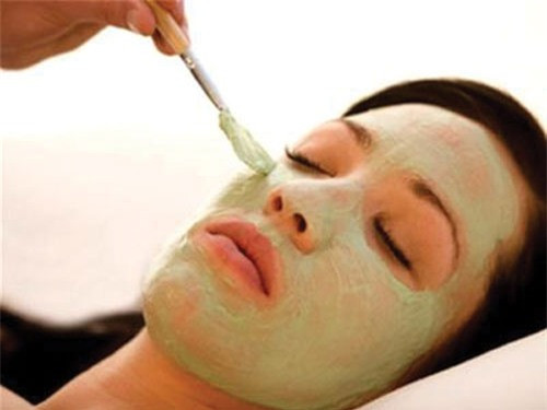 Với cách chữa nám da hiệu quả nhất mà giản đơn từ rau cải bắp , đòi hỏi bạn phải kiên trì thực hành. Để có khả năng sở hữu một làn da ngăm sáng không còn những vết nám da thì bạn nên dành thời kì và công sức để chữa trị.