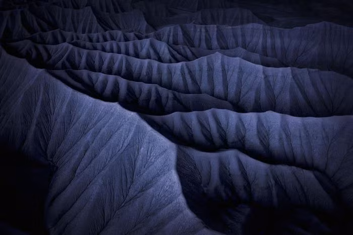 Những sống núi trong đêm ở Công viên Quốc gia Capitol Reef, Mỹ.