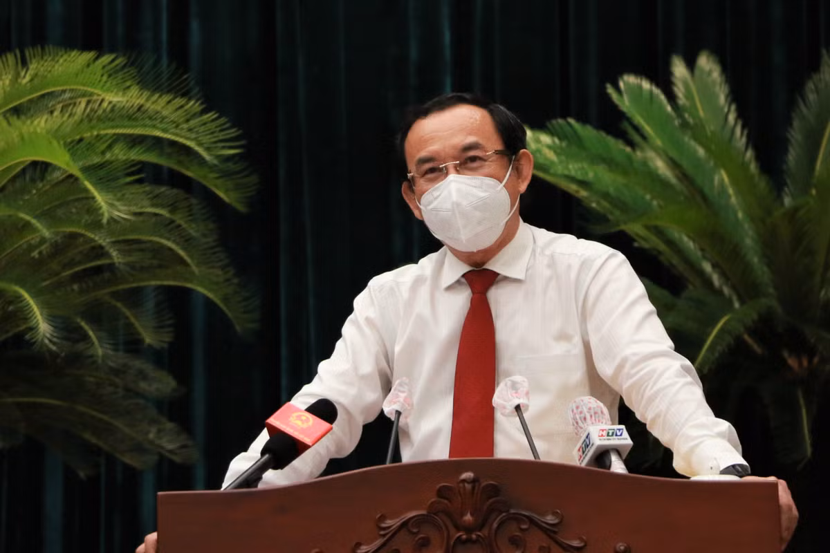 Thu tuong dong y de TP.HCM gian cach them 2 tuan theo Chi thi 16