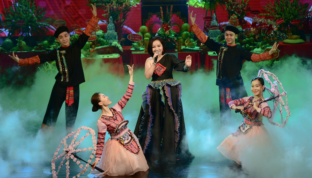 Thanh Huong, Hong Dang duoc ho tro 3,7 trieu la chua dung doi tuong-Hinh-2