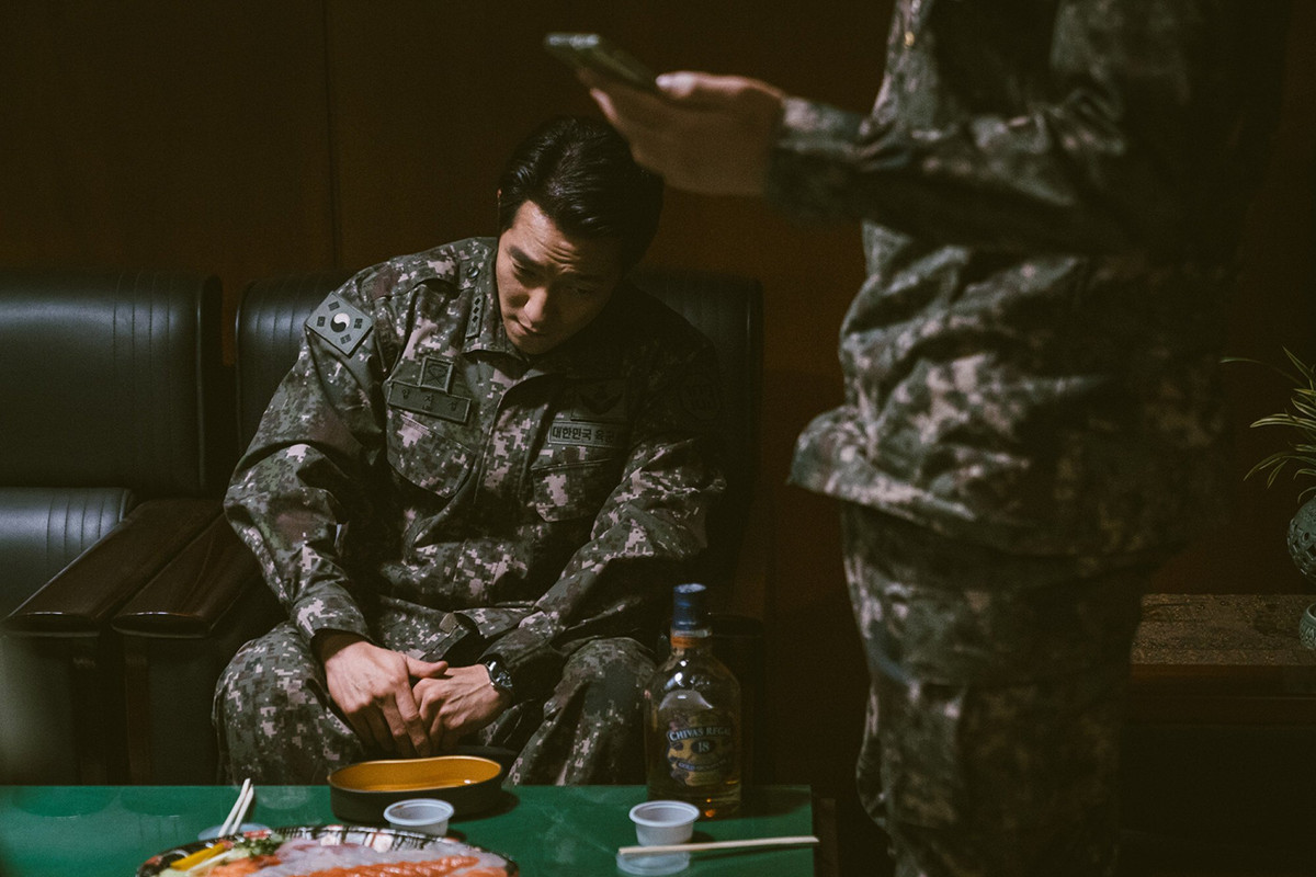 Bat nat, quay roi tinh duc trong quan doi Han Quoc-Hinh-2