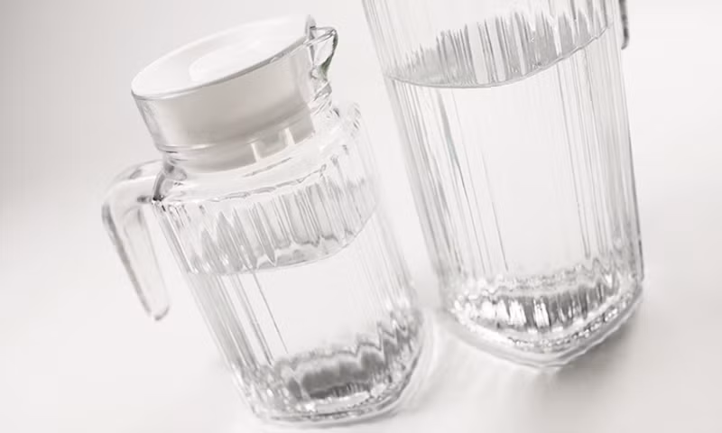 Chuẩn bị sẵn bình đựng sao cho trước đó bình đã được rửa sạch và lau khô.