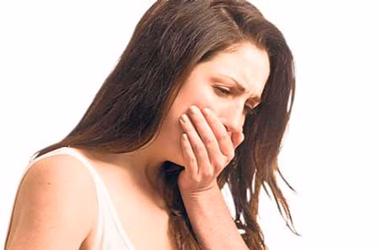 Hoặc cảm giác buồn nôn, nôn, ăn không thấy ngon miệng.