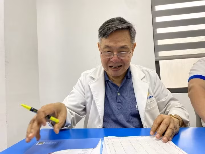 Thay dau hieu nay can di kham ngay ung thu da day