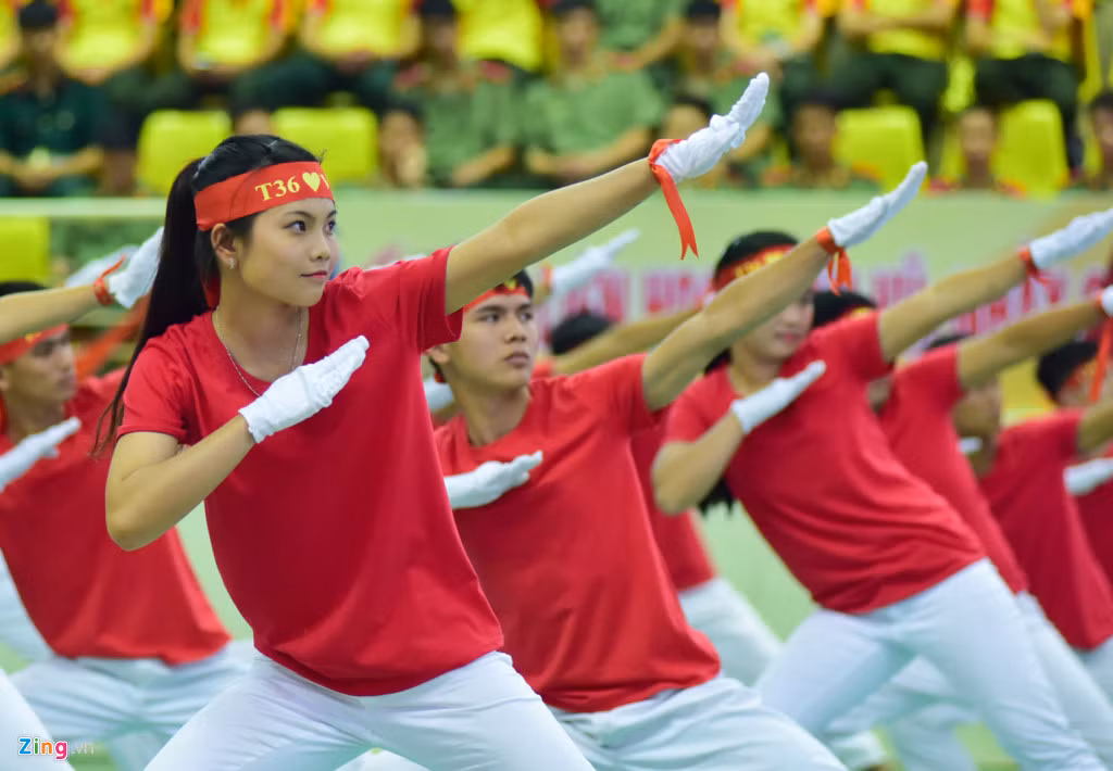 Họ luôn được đón nhận bằng những tràng pháo tay từ hàng nghìn khán giả.