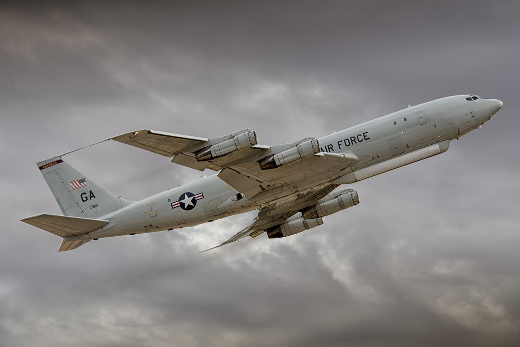 Việc cho E-8C về hưu sẽ tiết kiệm cho Không quân Mỹ khoảng 3 tỷ USD nhưng với trọng trách có phần khá nặng nề của mình, hiện tại Mỹ vẫn chưa tìm ra giải pháp nào thay thế cho E-8C. Nguồn ảnh: BI.