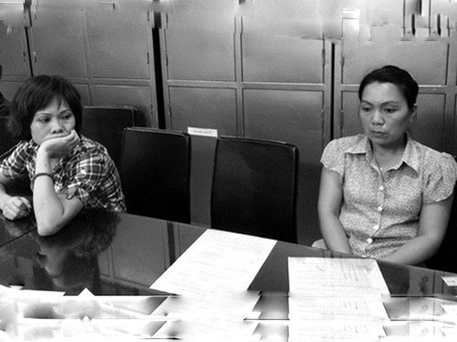 Thế nhưng, theo kết quả điều tra của cơ quan công an, cuối tháng 10/2013, mẹ đẻ bé Công sinh bé tại một nhà nghỉ và đã mang bé đến chùa Bồ Đề nhờ nuôi dưỡng. Tại đây, sư trụ trì Thích Đàm Lan đã hướng dẫn người mẹ trẻ gặp Nguyễn Thị Thanh Trang, người quản lý “nhà mở”, nơi trông trẻ của chùa Bồ Đề, làm thủ tục nhập chùa.