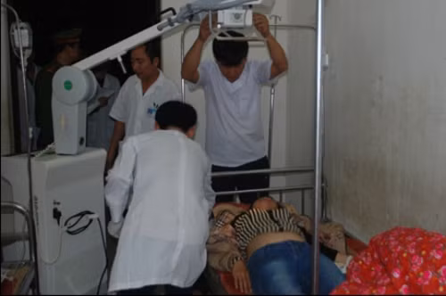 Vụ tai nạn đã làm 7 người tử vong (5 người chết tại chỗ, 2 người đưa đến bệnh viện thì tử vong), 25 người bị thương nặng, 11 người bị thương nhẹ. Các nạn nhân đã được cứu hộ đưa đi cấp cứu kịp thời.