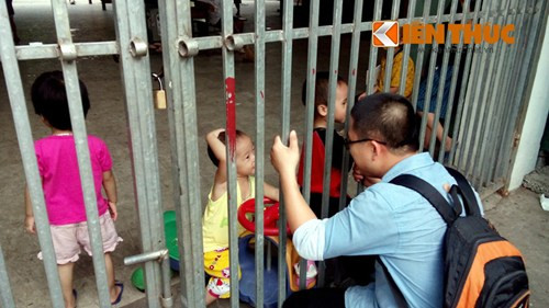 5. Chuẩn bị chuyển toàn bộ trẻ em chùa Bồ Đề đi nơi khác. Liên quan đến vấn đề nuôi dưỡng trẻ em tại chùa Bồ Đề, trao đổi với báo chí ngày 10/8, ông Đặng Văn Bất, Phó giám đốc Sở Lao động, Thương binh &amp; Xã hội Hà Nội cho biết, trong hoàn cảnh hiện nay, phương án cấp phép cho chùa Bồ Đề nuôi dưỡng trẻ em là khó khả thi. Cơ sở nuôi dưỡng tại đây có thể bị giải tán. Nếu giải tán, 5 trung tâm bảo trợ xã hội của Hà Nội chuẩn bị sẵn sàng tiếp nhận trẻ.