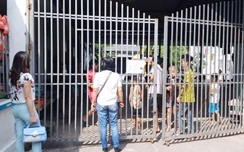 Ngày 6/8, cơ quan chức năng chính thức thanh tra chùa Bồ Đề. Cùng ngày, đại diện Phòng Cảnh sát Hình sự Công an Hà Nội xác nhận, trong một vài ngày qua, CQĐT tiếp nhận gần chục lá đơn phản ánh về việc còn 9 cháu bé khác từng được nuôi dưỡng tại chùa Bồ Đề nhưng hiện nay đã “mất tích”. Và đặc biệt hơn nữa là nhiều trẻ họ tên trùng nhau hoàn toàn, khác mỗi năm sinh.