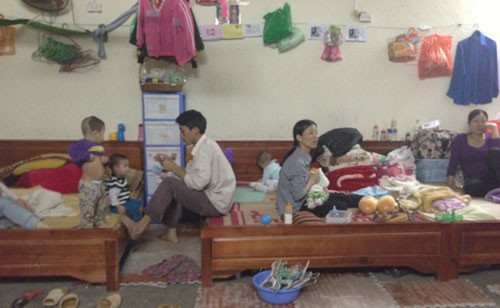 Sư Đàm Lan cũng từng nói: "Nhà chùa đang cưu mang hơn 100 em bé bị bỏ rơi. Mà đã là trẻ bị bỏ rơi thì rất khó khăn để xác minh lai lịch nhân thân, nguồn gốc của các em". Thế nhưng, khi được hỏi về những trẻ vắng mặt, nhà chùa trả lời là được cha mẹ đẻ nhận về.