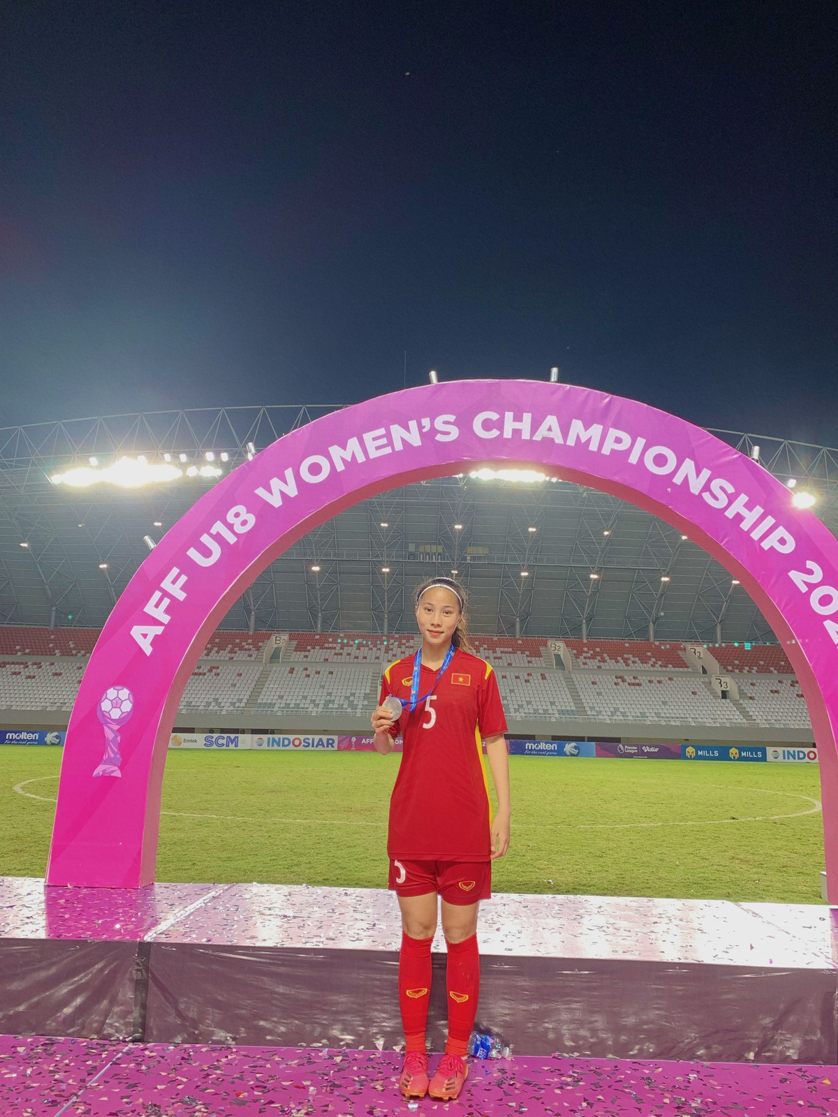 Nhan sac xinh dep, cuon hut cua doi truong U20 nu Viet Nam-Hinh-8