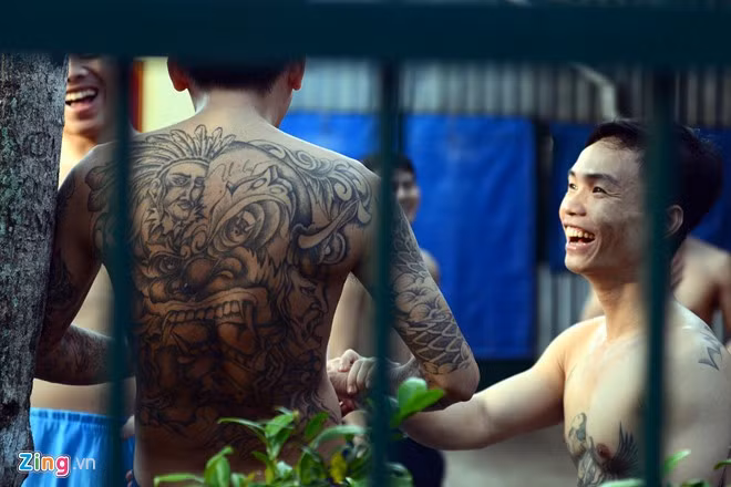 Sau một thời gian không sử dụng ma túy, các học viên ở trung tâm Bố Lá trông khá khỏe mạnh và yêu đời.