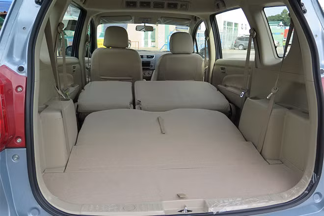 Tuy nhiên, Suzuki sẽ phải thay đổi nhiều về chiến lược tiếp cận khách hàng nếu muốn Ertiga thành công hơn mẫu APV từng được bán tại Việt Nam.