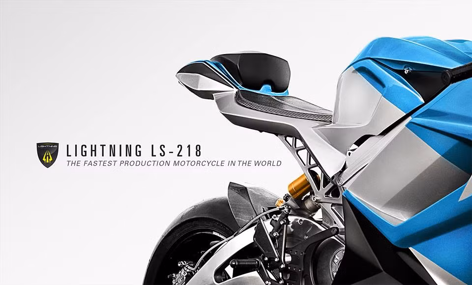 Nhà sản xuất cũng cung cấp cho khách hàng các tùy chọn như pin 12 kWh cho phạm vi hoạt động 161-193 km, pin 15 kWh cho phạm vi hoạt động 193-241 km và pin 20kWh với khả năng hoạt động 257-290 km.