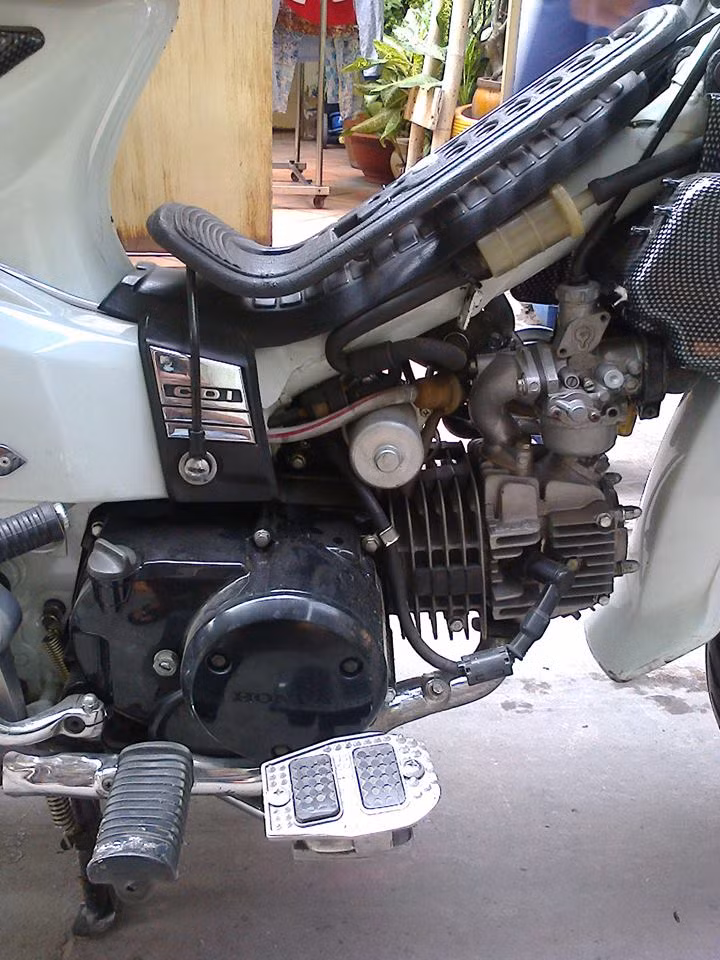 Cần số gác chân được đánh giá là hàng độc.