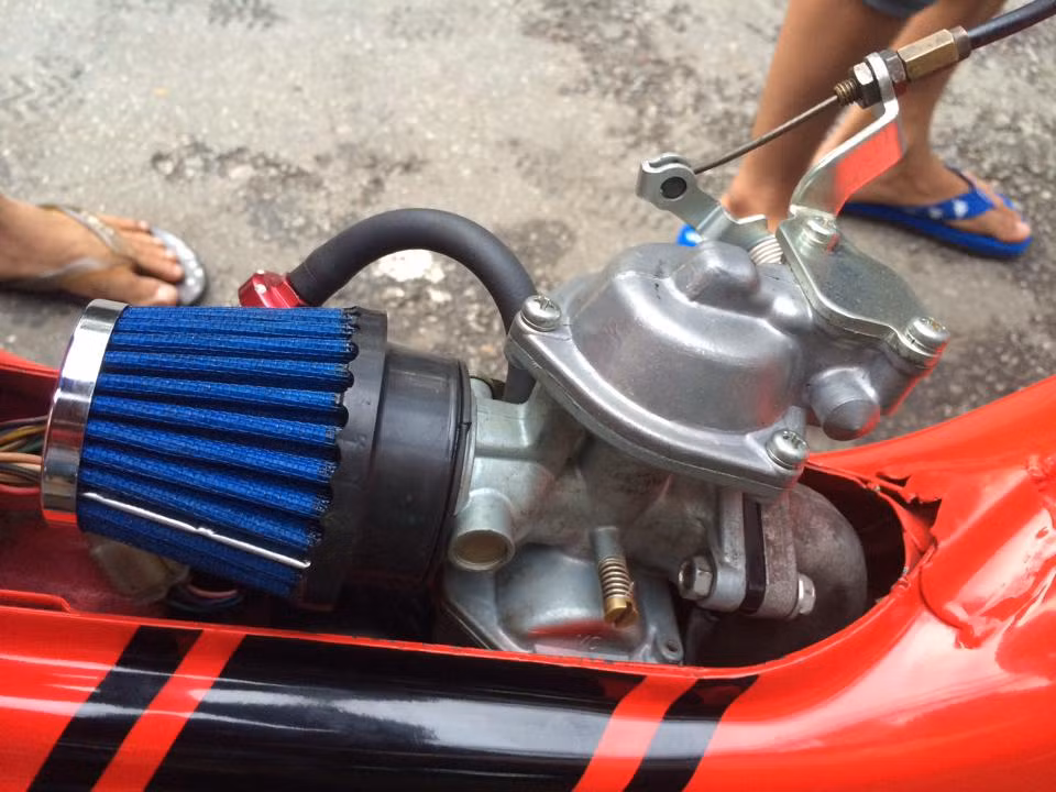 Cận cảnh sức mạnh của xe.