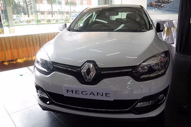 Mẫu xe mang thương hiệu Pháp này được sản xuất tại Thổ Nhĩ Kỳ và có giá sau thuế 980 triệu đồng.