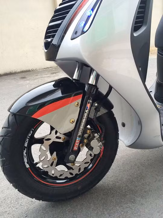 Chủ xe độ thêm cho PS dàn đèn LED O'block cho ánh sáng tiêu chuẩn trong đêm.