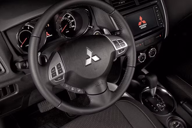 Nội thất xe thiết kế khá hiện đại và bắt mắt.