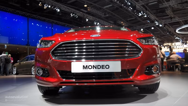 Những nét quyến rũ mới của Mondeo 2015.