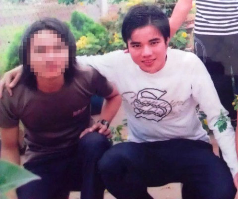 Tử tù Hồ Duy Hải (áo trắng). Ảnh tư liệu.