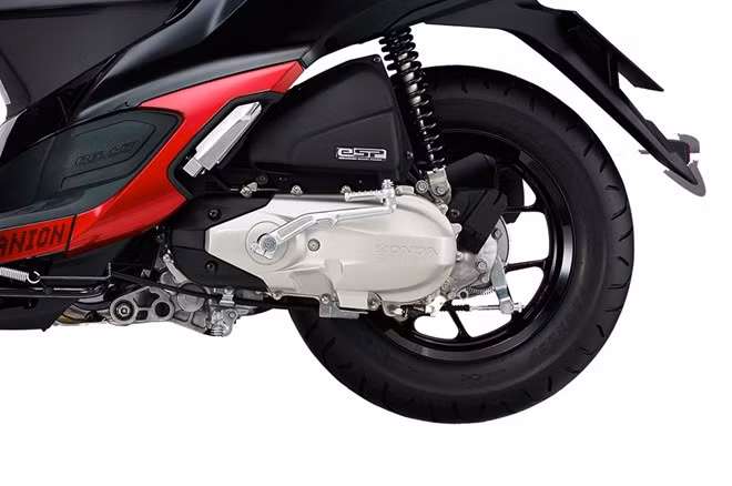 Honda Moove có 3 màu, được bán với giá 49.700 bath, tương đương khoảng 1.515 USD.