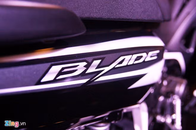 Tem xe khá thời trang.