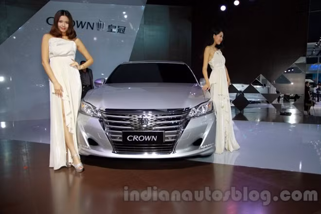 Đây là mẫu xe được bán riêng cho thị trường Trung Quốc và Nhật Bản.