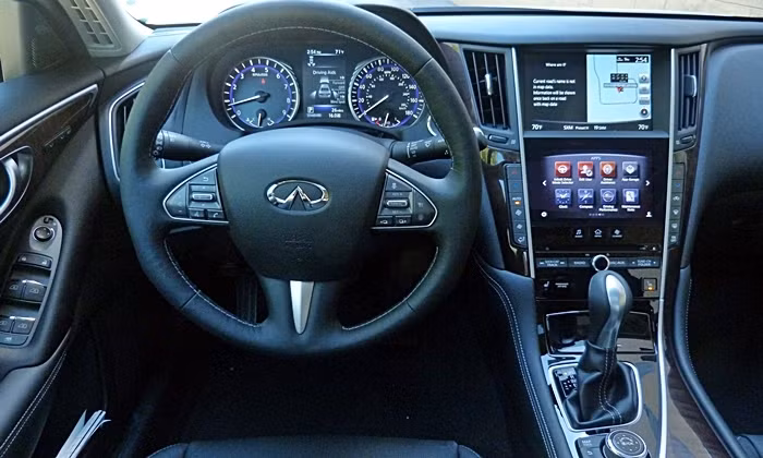 Cuối cùng là động cơ hybrid với động cơ xăng V6, dung tích 3,5 lít và mô-tơ điện cho công suất tối đa 354 mã lực.