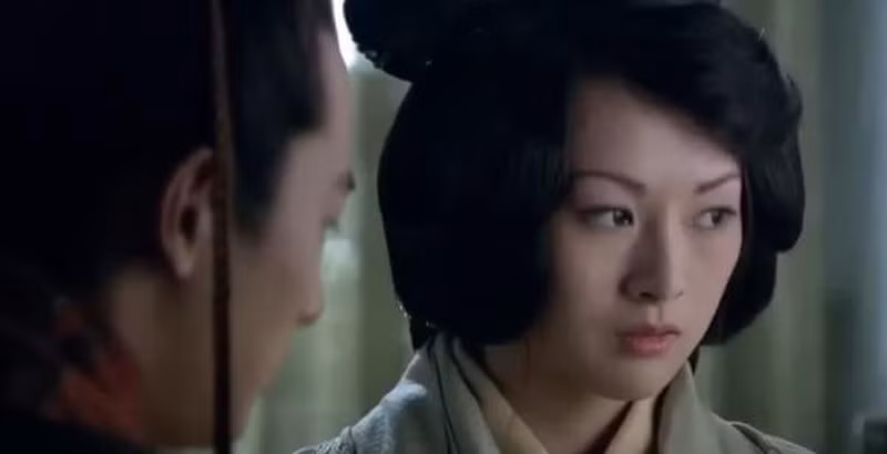 Tuy con gái của Tào Tháo được gả cho Hán Hiến Đế vì chính trị nhưng may mắn là tình cảm của bà với Lưu Hiệp cũng khá tốt, cuối cùng vẫn bên nhau tới già. Cũng coi như là một kết cục may mắn.