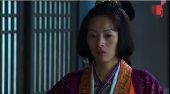 Sau này, Hán Hiến Đế đã nhường ngôi cho Tào Phi, Lưu Hiệp (Hán Hiến Đế) trở thành Trần Lưu Vương, tới sống ở phong địa của mình. Con gái của Tào Tháo cùng Hán Hiến Đế tới phong địa sinh sống.