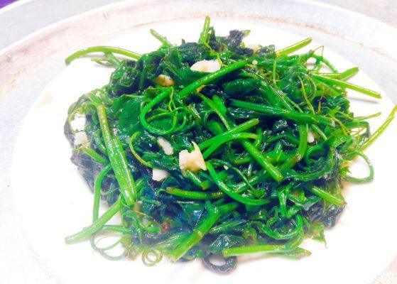 Loại rau xưa rẻ bèo là món ăn dành cho nhà nghèo, giờ thành đặc sản ảnh 2 Loại rau xưa rẻ bèo là món ăn dành cho nhà nghèo, giờ thành đặc sản ảnh 2