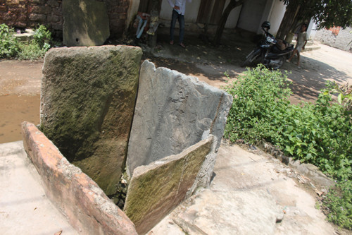 Giếng cổ Bá Hiến.