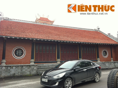 Đình Tiểu Hoàng.