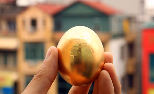 Hiện mỗi quả trứng này được bán với giá khoảng 4 triệu đồng.