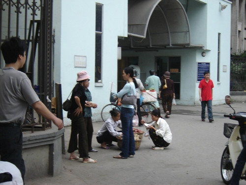 Tuyển "Ô-sin" làm việc theo giờ ngay tại bệnh viện Bạch Mai