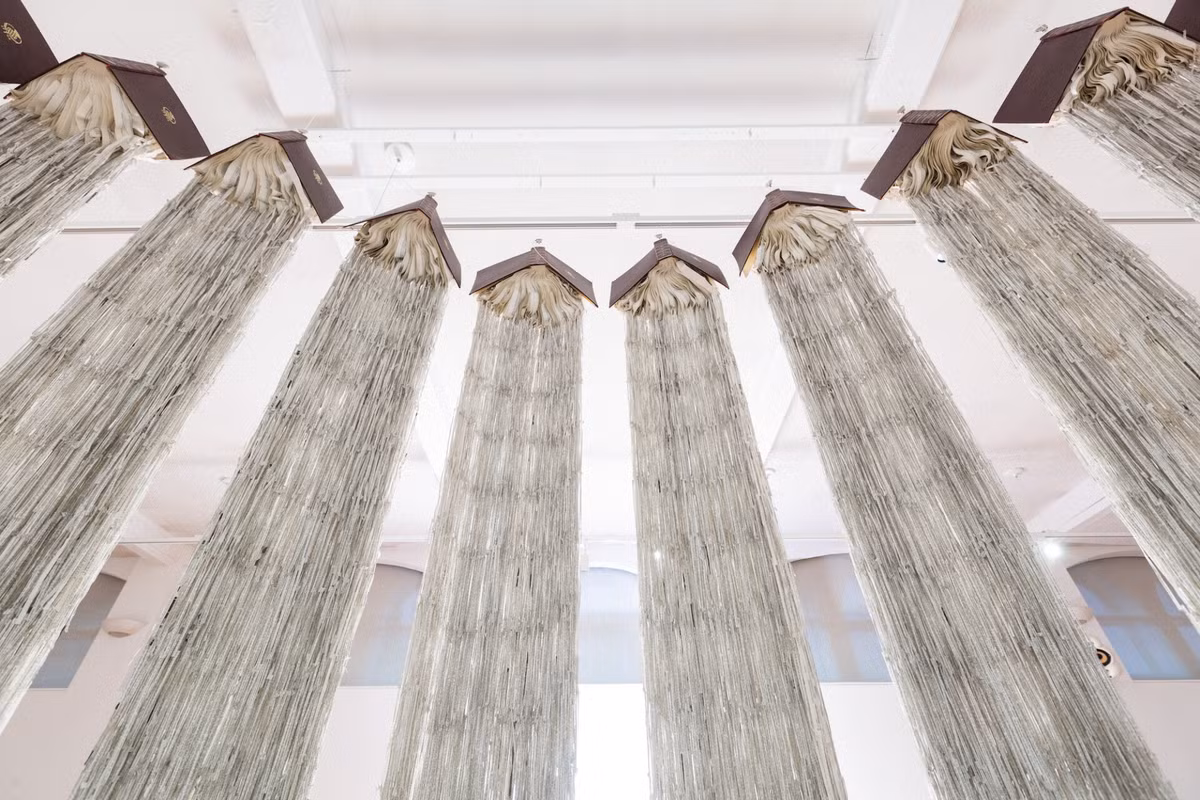 Hoi sinh nhung cuon sach bi bo roi thanh tac pham nghe thuat-Hinh-5