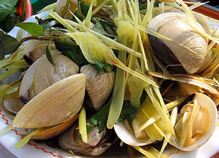 Ngao hấp gừng xả.