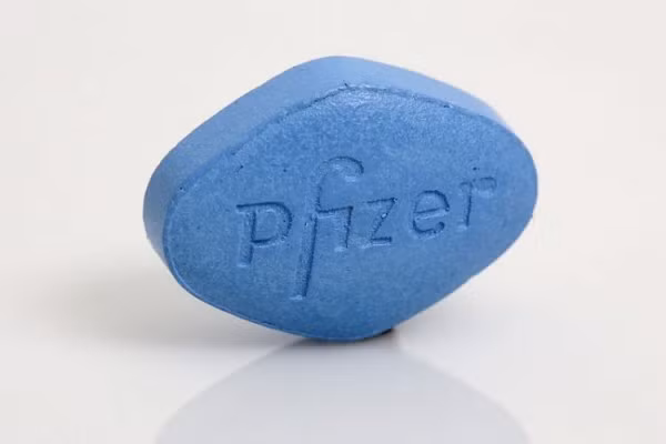 Viagra - viên thuốc giúp cương dương cho nam giới.